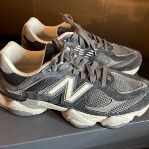 New Balance Charcoal and Cream Sneakers